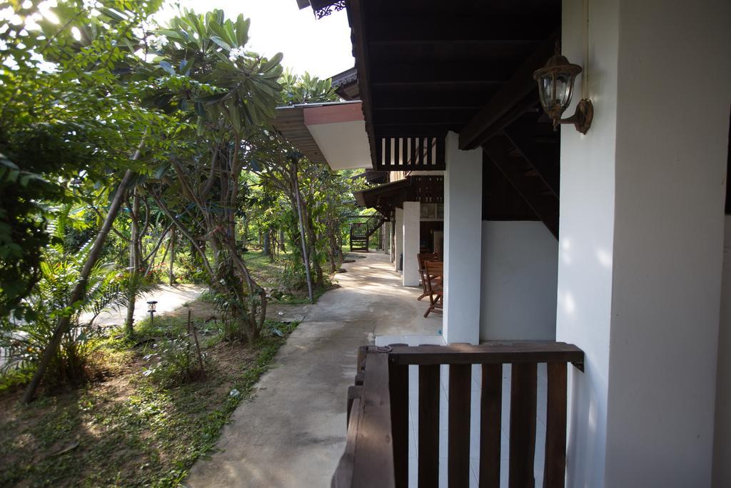 Hora Home Lampang Exterior foto