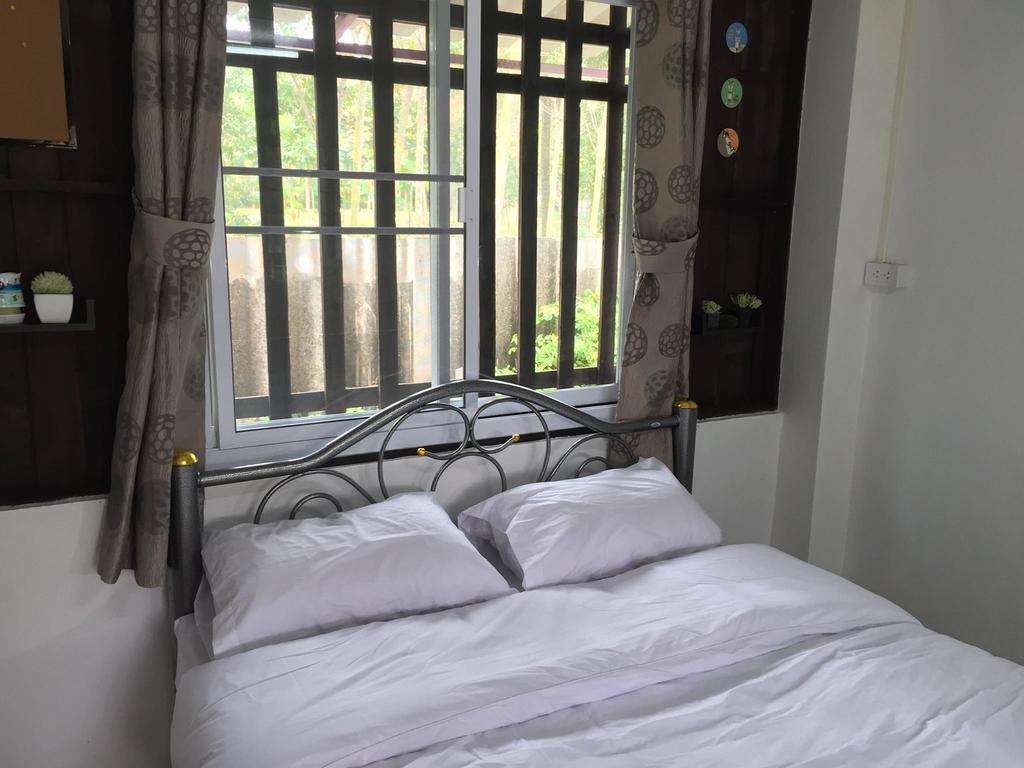 Hora Home Lampang Exterior foto
