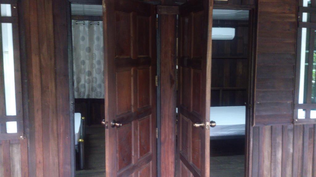 Hora Home Lampang Exterior foto